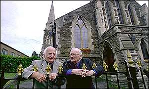 Sir Harry Secombe pictured with his brother