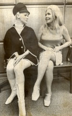 Sabrina + Julie Redding in court 1968