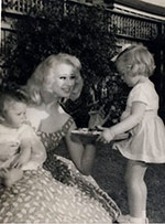 Sabrina and the Shinberg children in Melbourne
